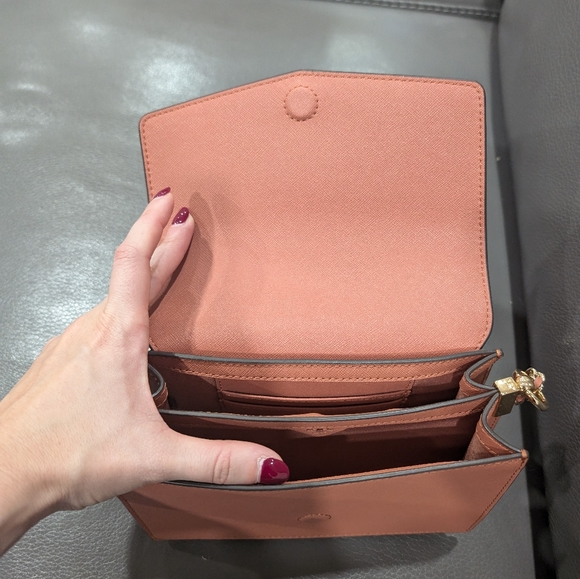 Tory Burch, Robinson Convertible Shoulder Bag - Picture 6 of 11